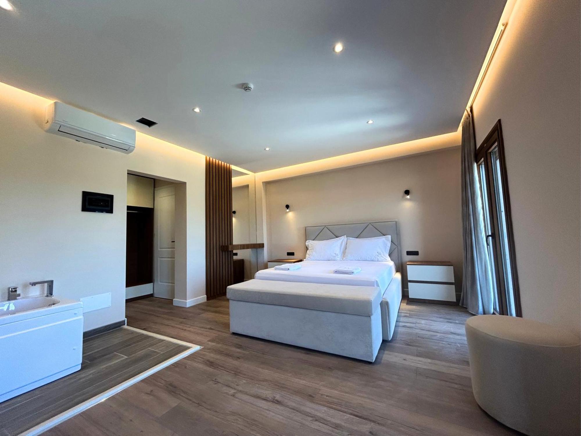 Hotell Ami *