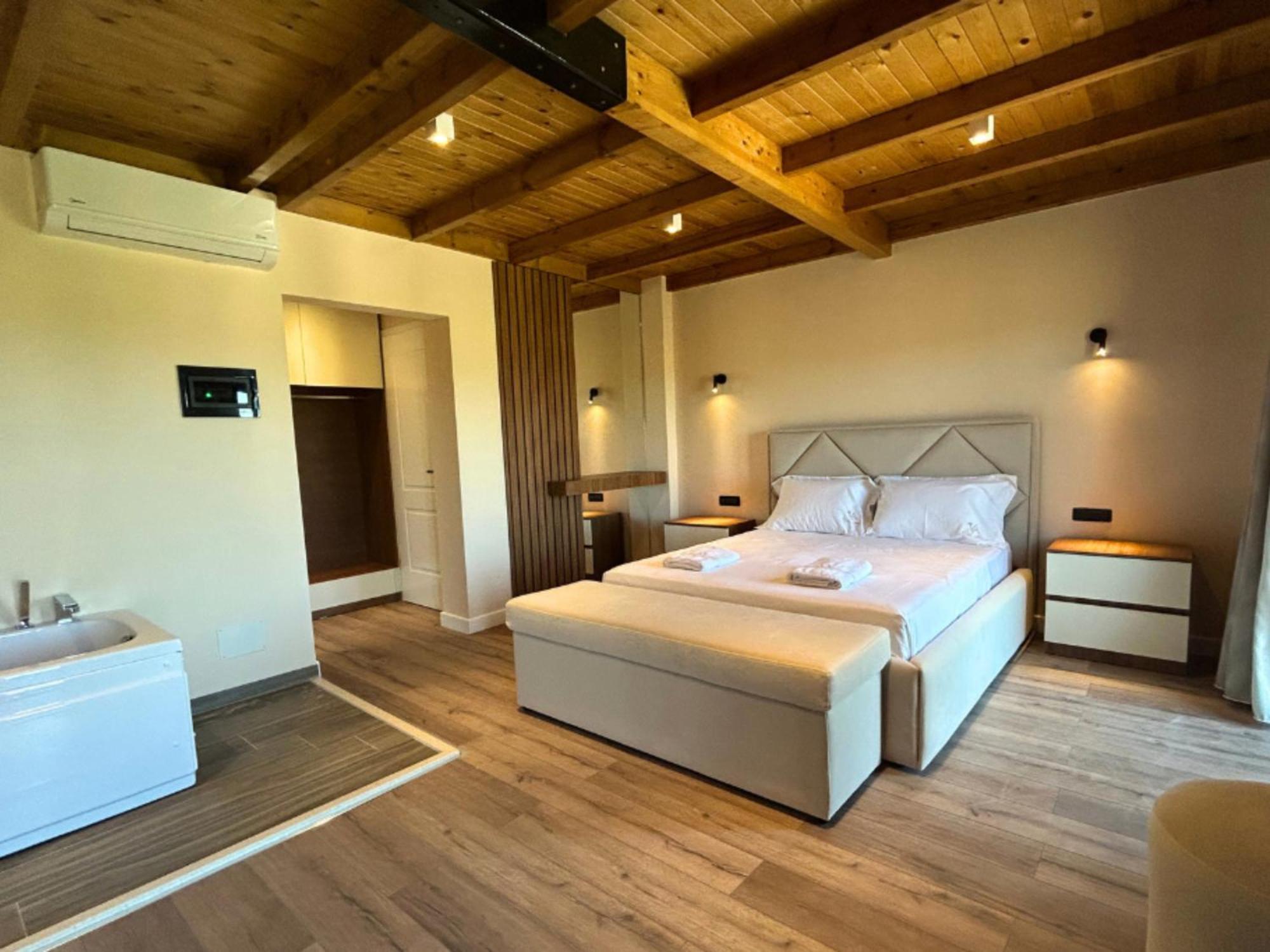 Hotell Ami Trajas