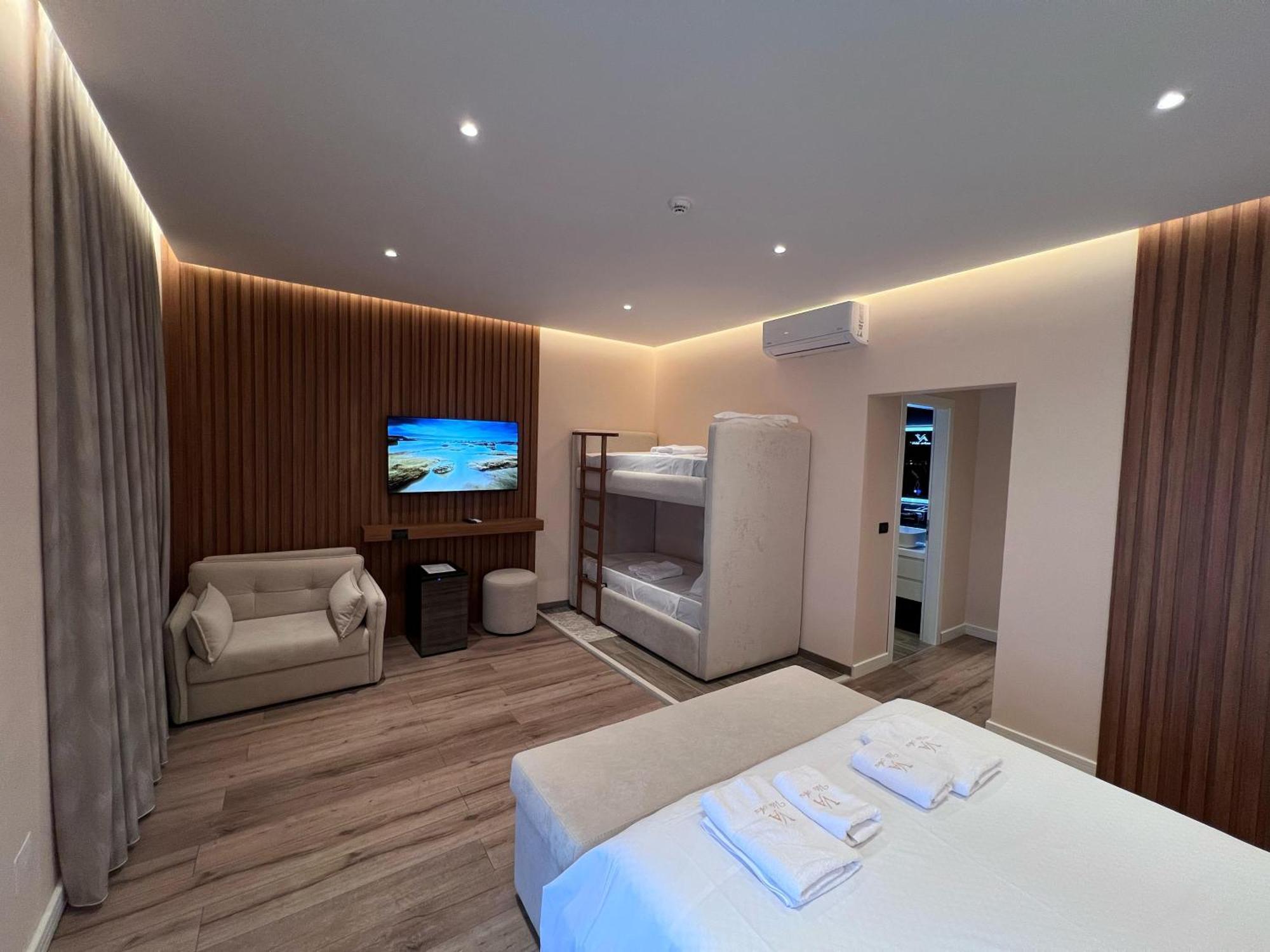 Ami Hotell Trajas